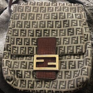 Fendi shoulder Bag